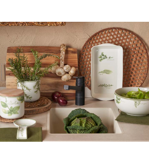 La Porcellana Bianca : plateau rectangulaire en porcelaine décor herbes