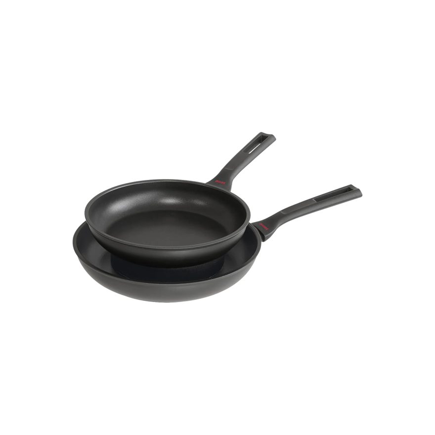 Guzzini: Set van 2 antiaanbakpannen 24 + 28 cm Cook&plus. Guzzini: Set van 2 antiaanbakpannen 24 + 28 cm Cook&plus.