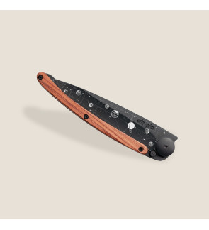 Deejo: Couteau de poche 37gr Astro finition titane noir manche bois corail