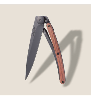 Deejo: Couteau de poche 37gr finition titane noir manche bois corail