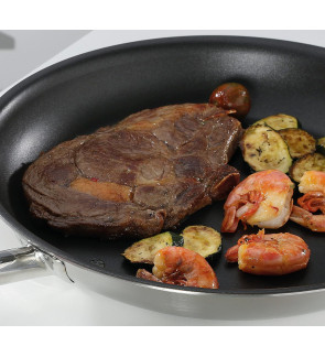 Spring Swiss Design: Brigade Ultimate 32 cm pan