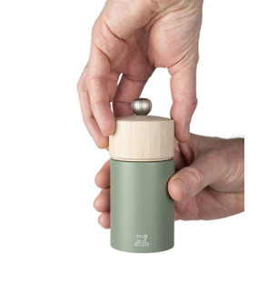 Peugeot: Boreal groen Houten Pepermolen 12 cm