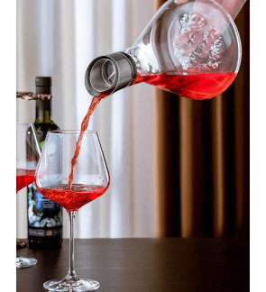 Vin Bouquet:  Wijnkaraf met bergmotief