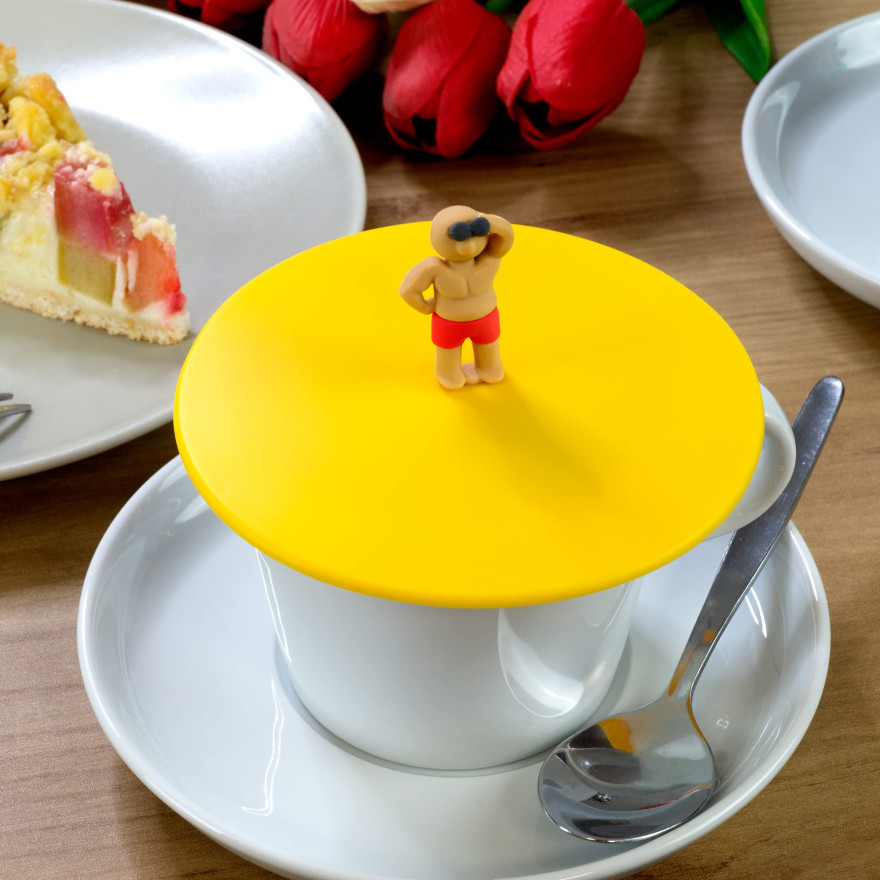 Lurch:  My Lid Gele glazen cover in "Baywatch"-stijl