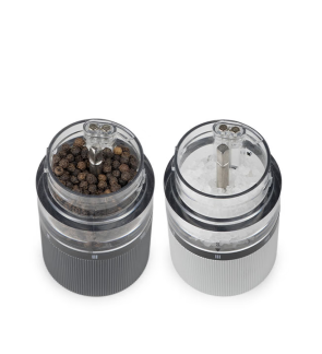 Peugeot:    Line Sense Elektrische Oplaadbare Zout- en Pepermolen Set, Carbon en Aluminium, 20 cm