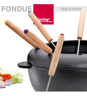 Spring Swiss Design: Saas Fe Set à fondue